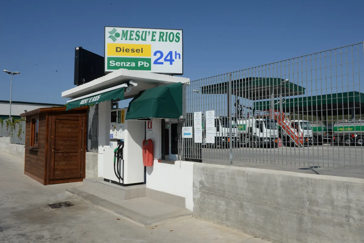 Distributore Mesu e Rios Ozieri 3