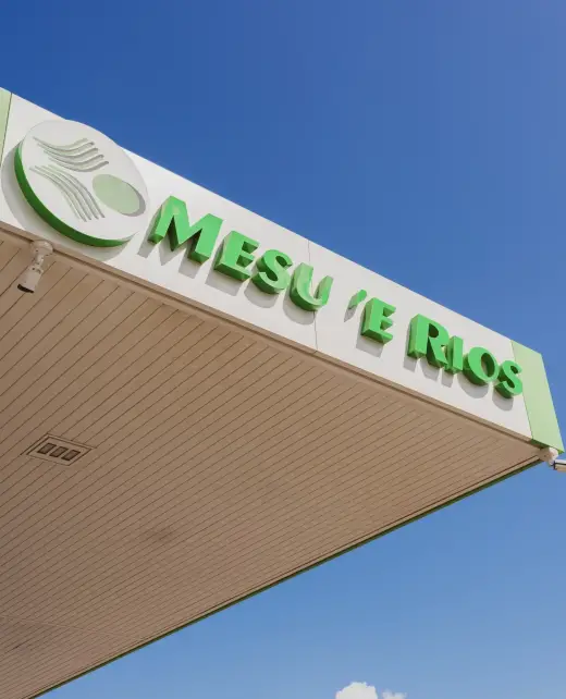 stazione_servizio Insegne Stazione di Servizio Mesu E Rios